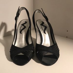 Nina brand open toe ruched satin heels